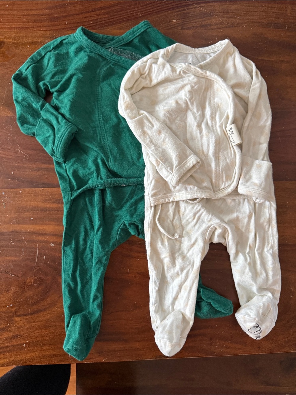 Bonsie Baby Newborn One-Piece Set — Emerald Green & Cream